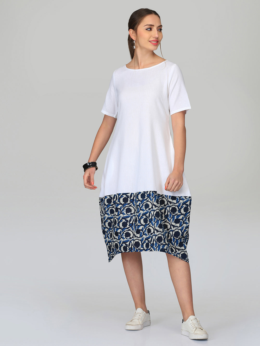 Abhishti Cotton linen Cocuun dress with Indigo detail