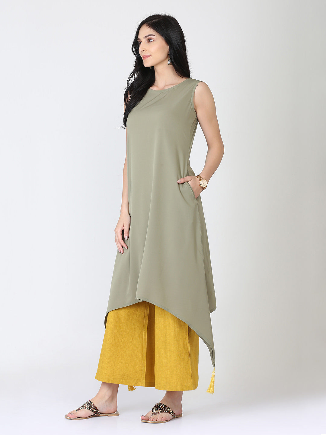 Abhishti Flared Tassled A line Kurta