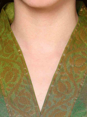 Abhishti Banarasi chandheri kurta with zari detail