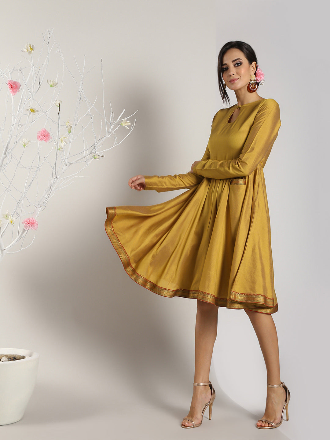 Golden Mangalgiri Flared Dress With Pockets