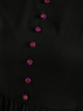 Abhishti Cotton Silk Anarkali Kurta with Tanchoi Border and button details