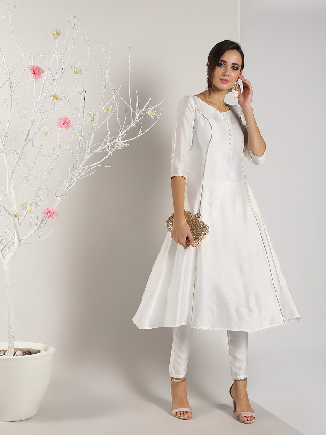 White Banarasi kalidar Kurta