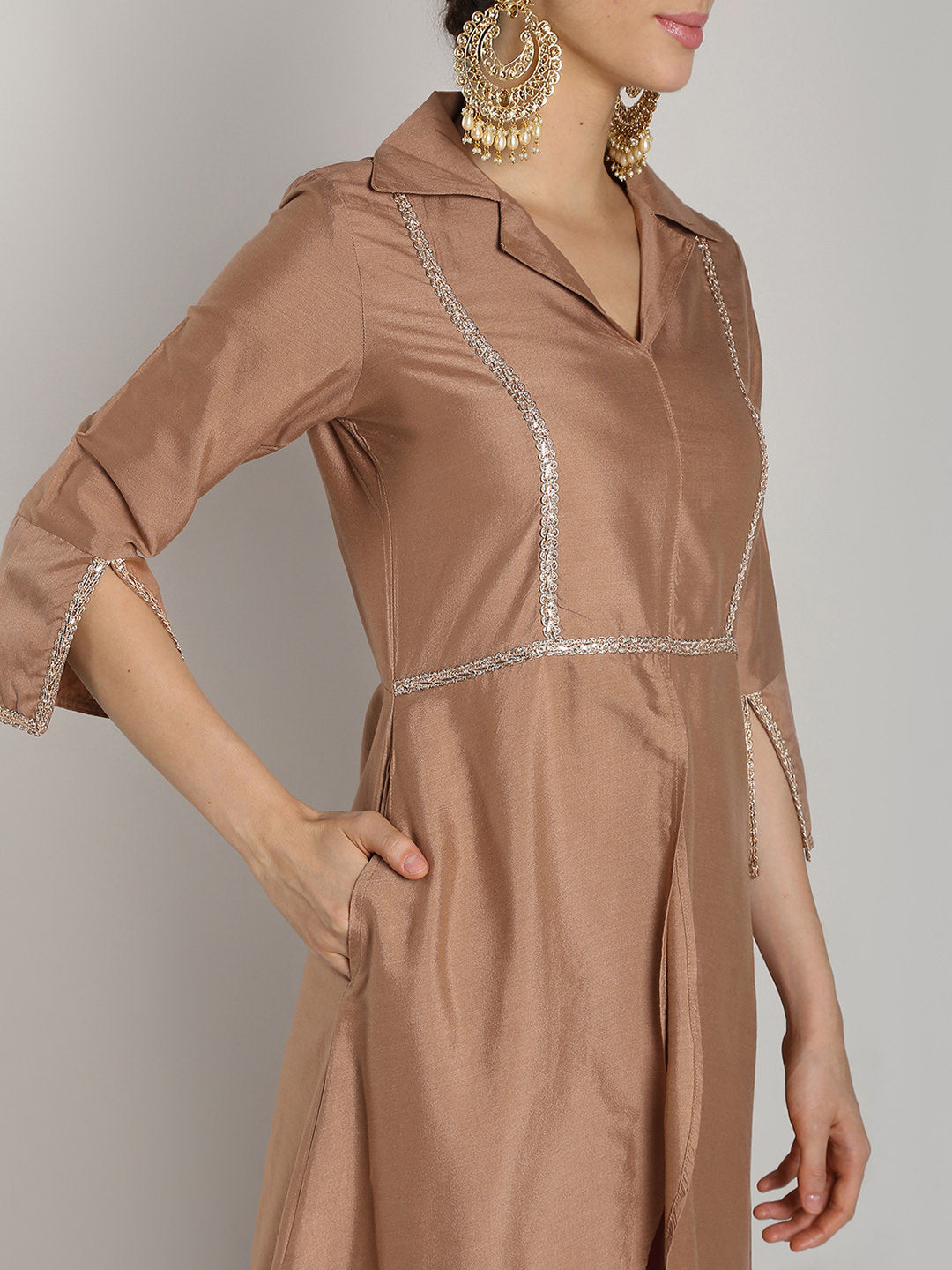 Abhishti Cotton Silk Lapel Collar kurta with Front High Slit