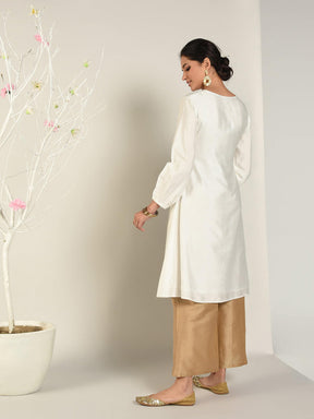 Abhishti Cotton Silk A-line Kurta with Bishop Sleeves