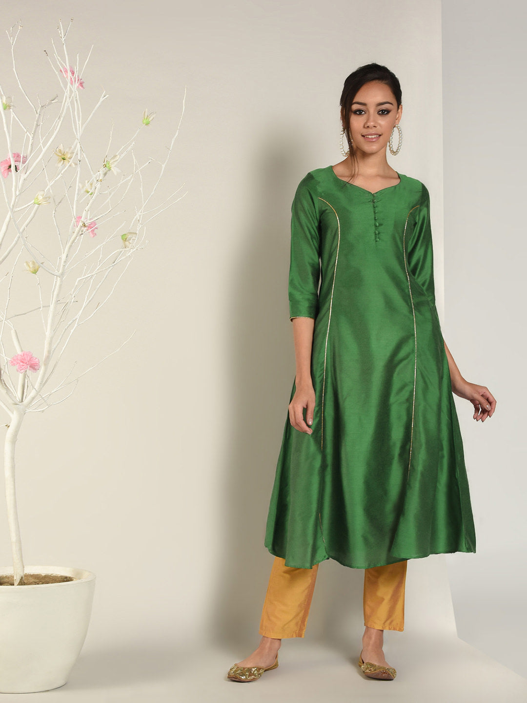 Abhishti Cotton Silk Kalidar Princess cut flared kurta