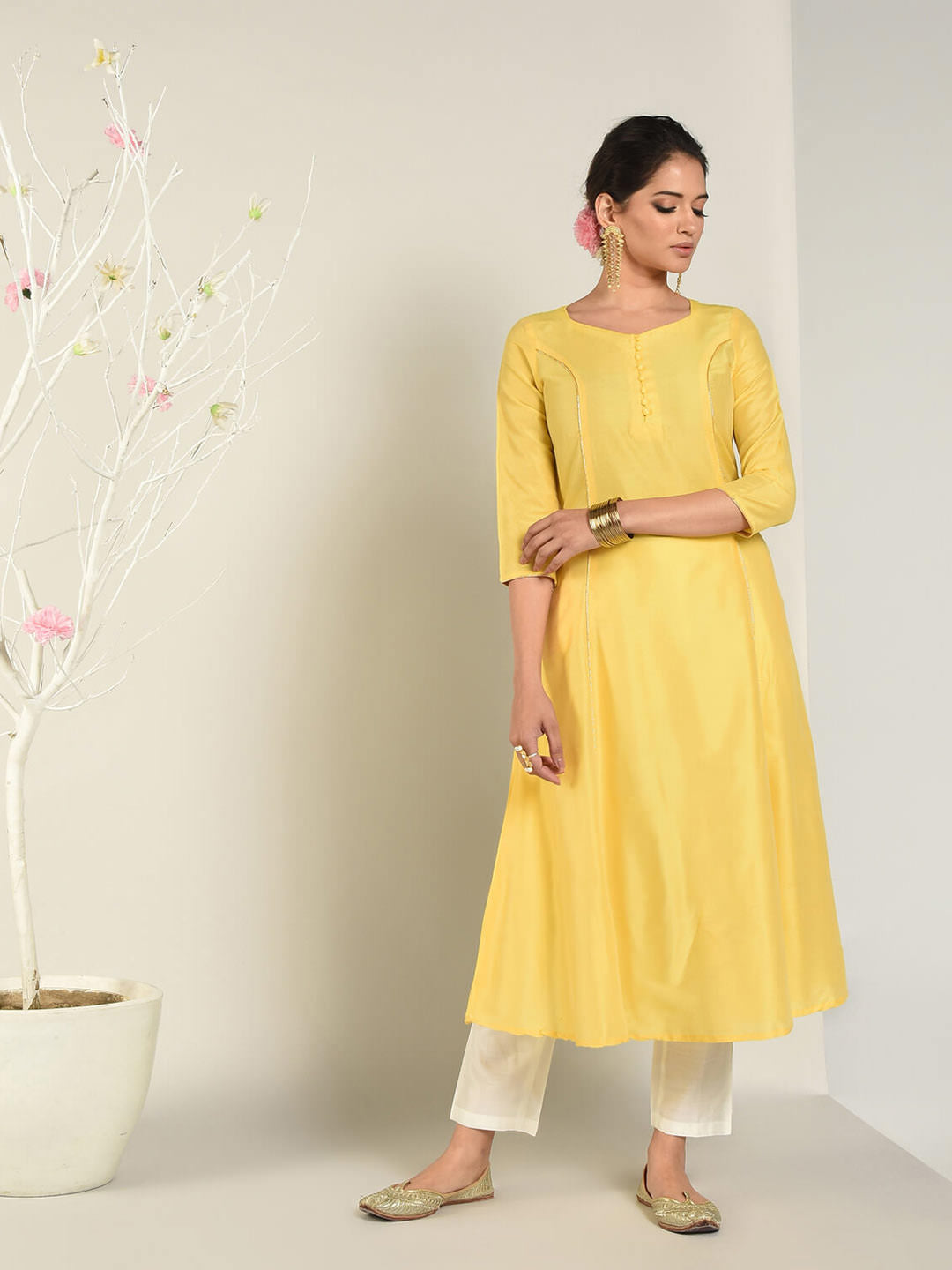 Abhishti Cotton Silk Kalidar Princess cut flared kurta