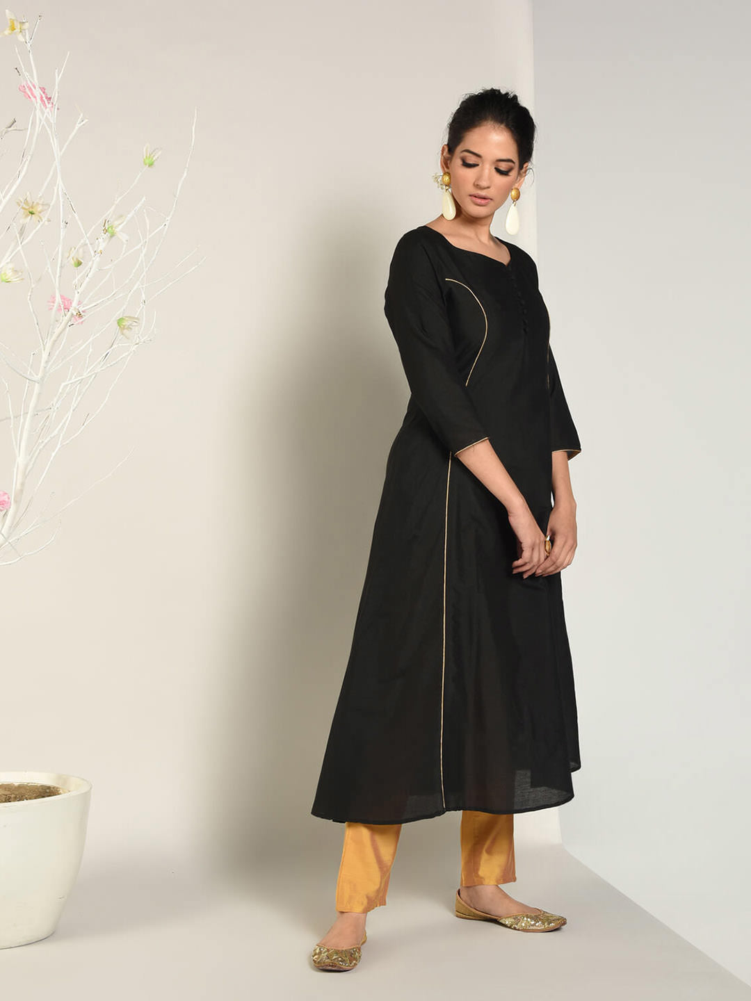 Abhishti Cotton Silk Kalidar Princess cut flared kurta