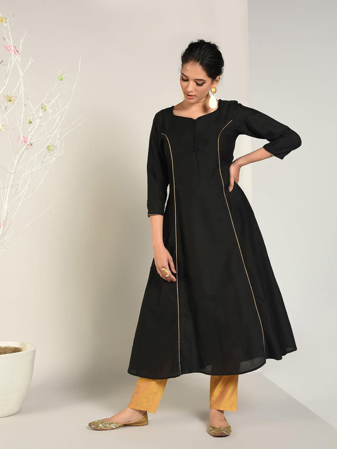 Abhishti Cotton Silk Kalidar Princess cut flared kurta