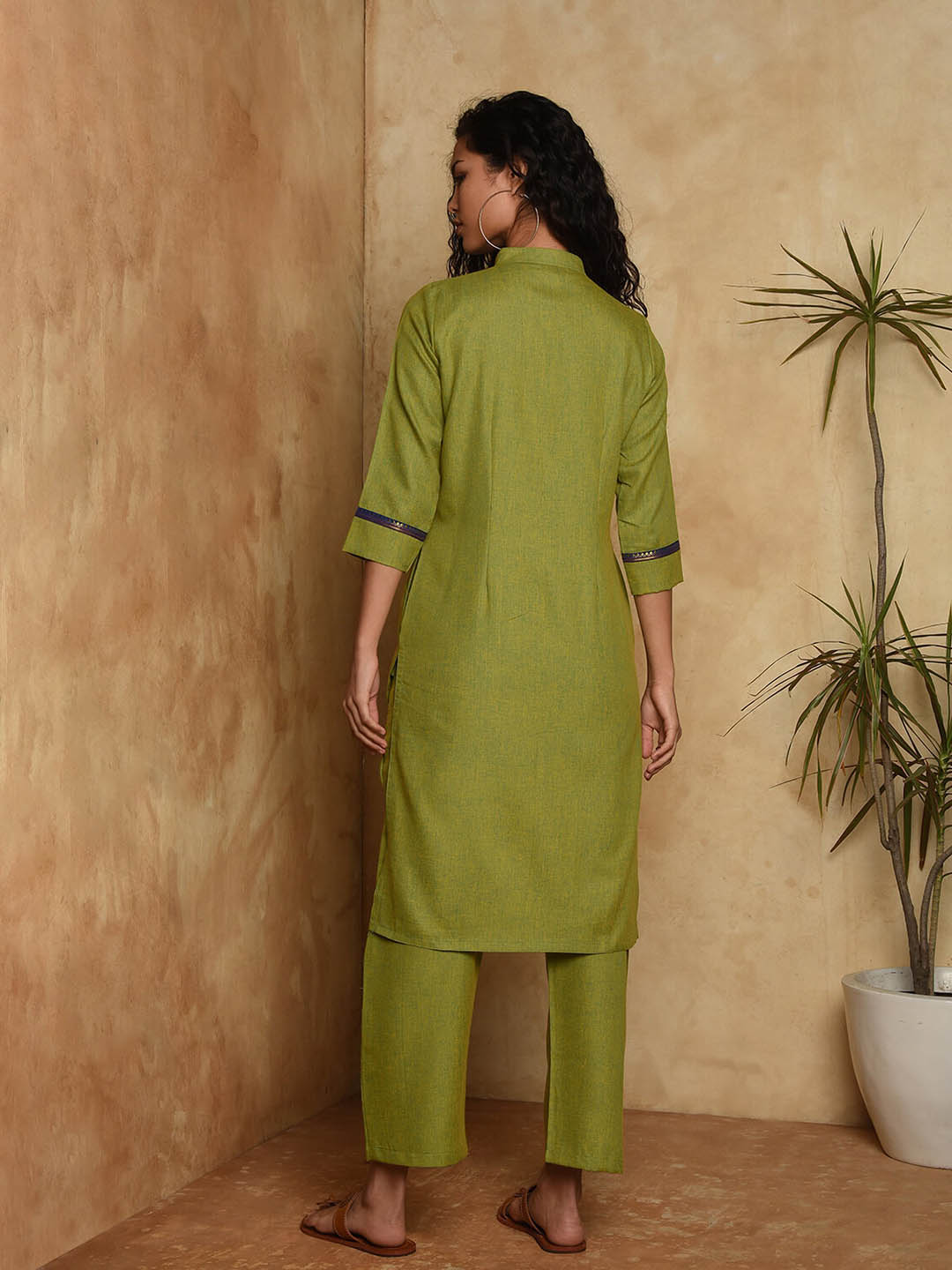 Two tone Cotton Kurta with Mangalgiri border