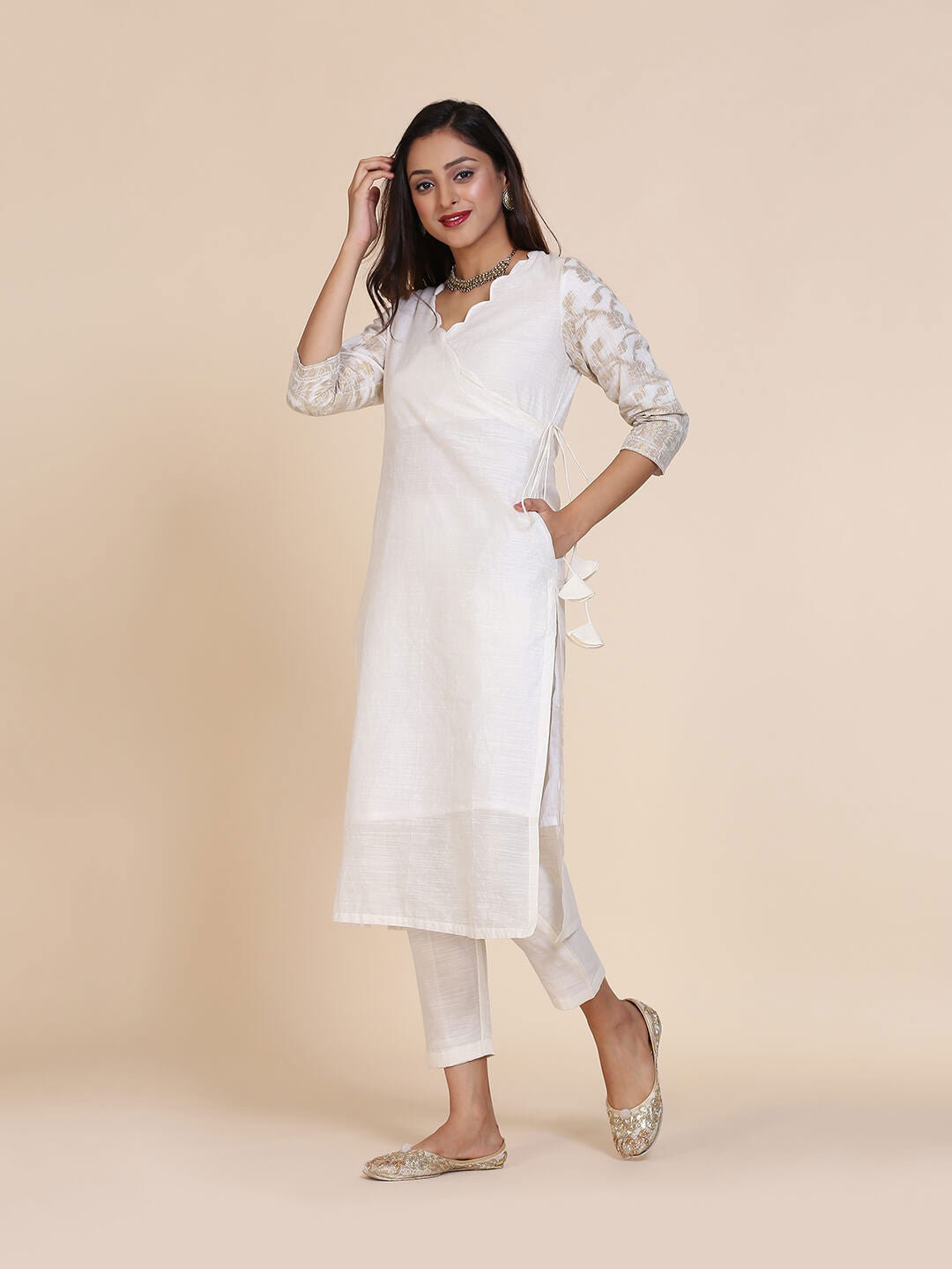 Abhishti cotton baswada kurta with overlapped scalloped neck & zariwork sleeves