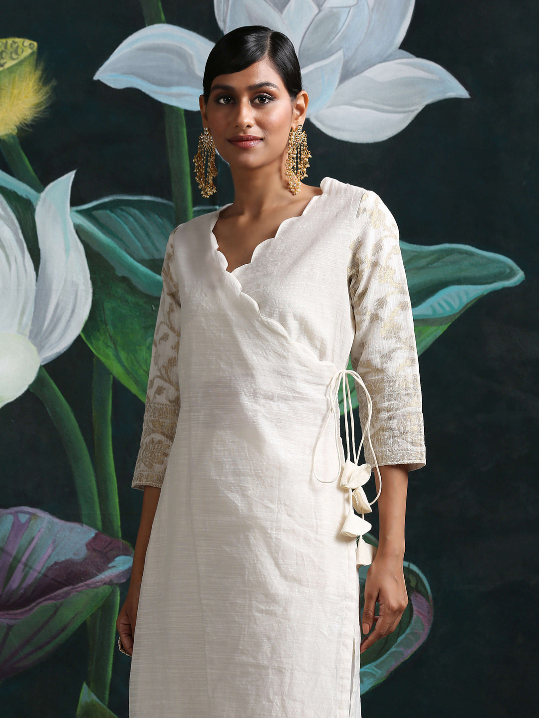 Abhishti cotton baswada kurta with overlapped scalloped neck & zariwork sleeves