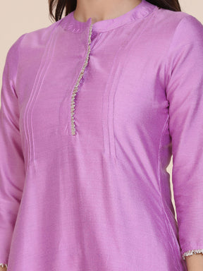 Abhishti cotton silk A-line kurta with hidden placket & pintucks