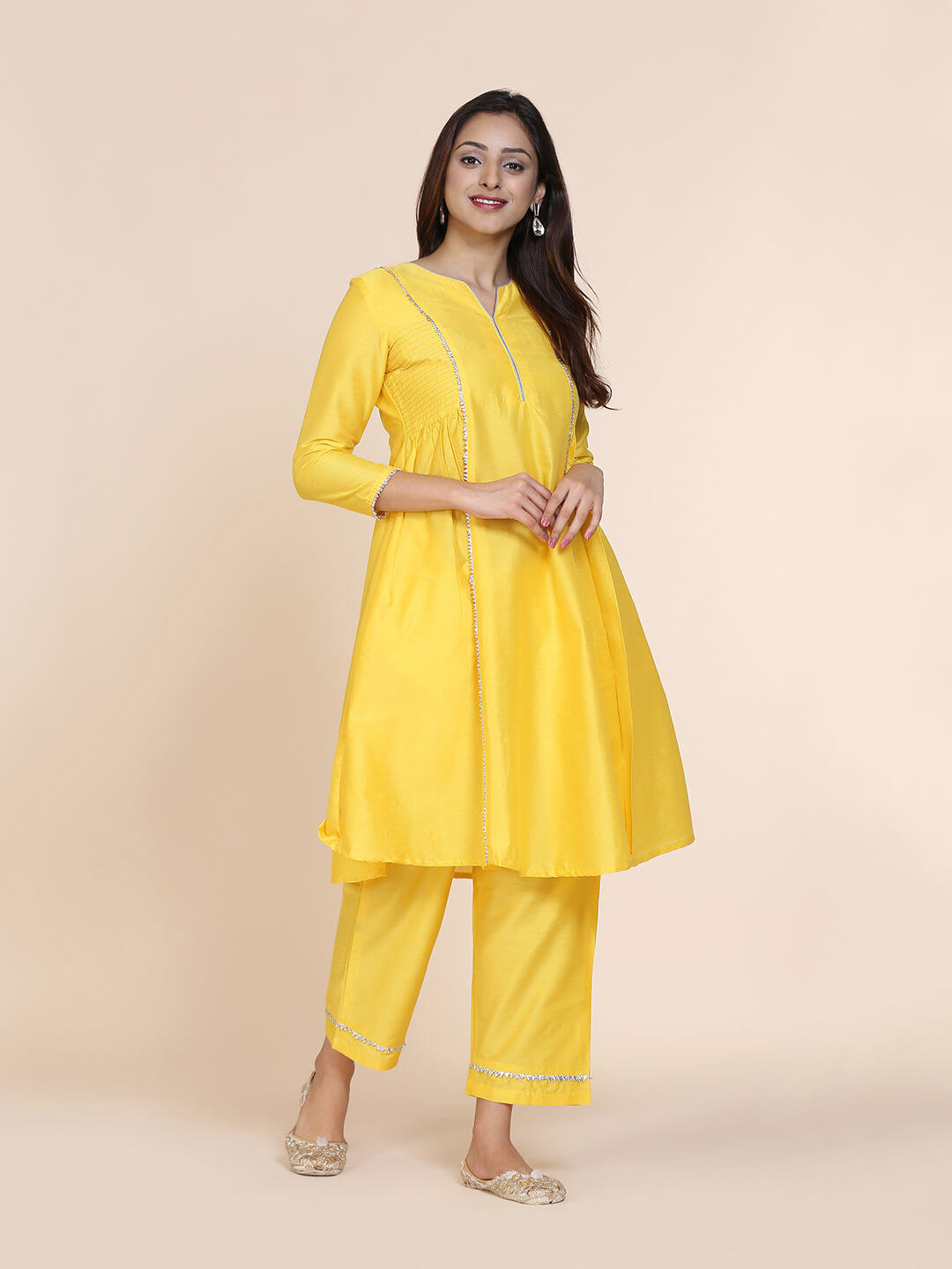 Abhsihti cotton silk kurta with side gathers & contrast details