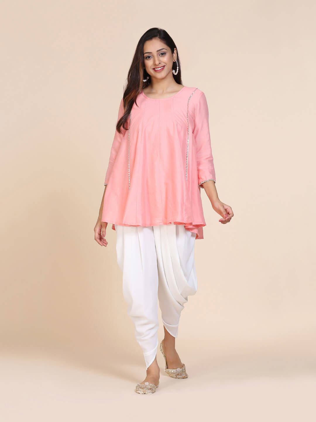 Abhishti cotton silk short panelled kurti with side lace panels