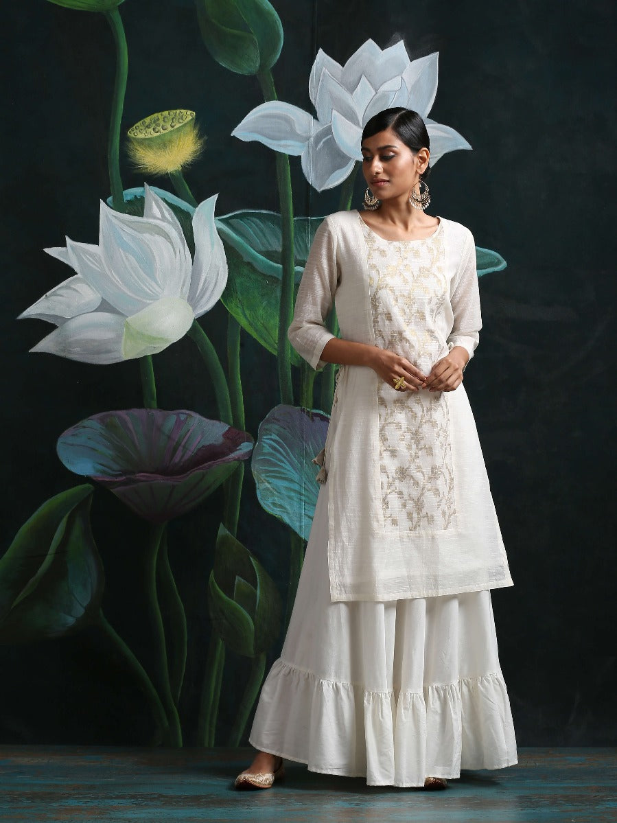 Abhsihti cotton baswada kurta with center zari work panel & side tassel tie-up