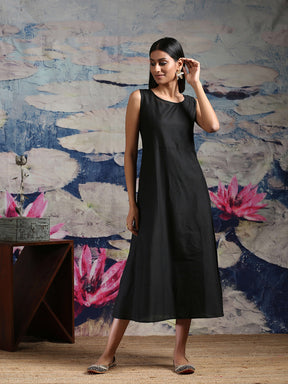 Cotton silk flared dress with pockets