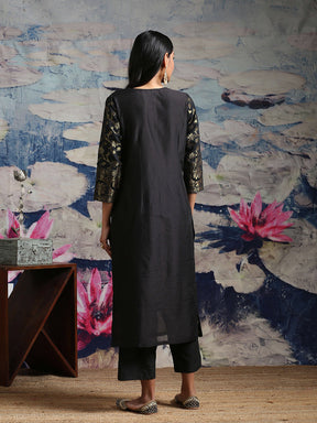 Black Banarasi Kurta With Scalloped Neckline