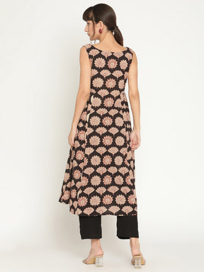 Abhishti block print kurta with sweetheart neckline & side gathers