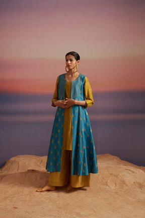 Coral Blue Sleeveless Banarasi Jacket