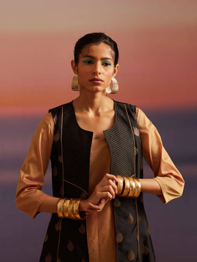 Coral-Black Sleeveless Jacket and Banarasi Kurta