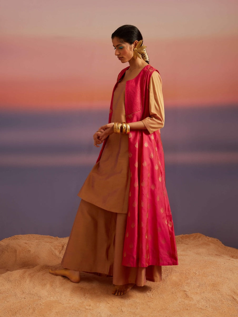 Paradise-Pink Sleeveless Jacket and Banarasi Kurta