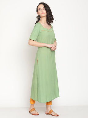 Fern Green Kurta with Hand-embroidered Details
