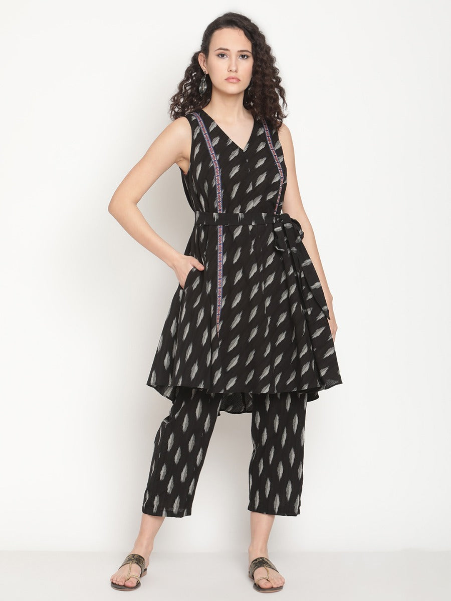 Midnight Black Circular Ikat Kurta