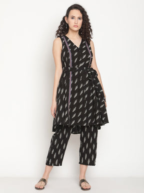 Midnight Black Circular Ikat Kurta