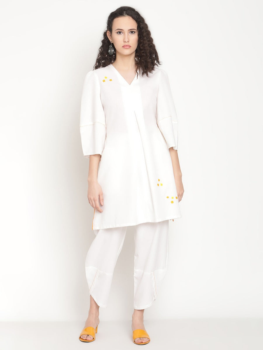 Pearl White V-Neck Flared Embroidered Kurta