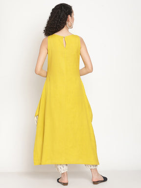 Spring Green Kurta With Circular Ikat Panel