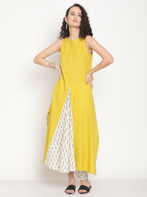 Spring Green Kurta With Circular Ikat Panel