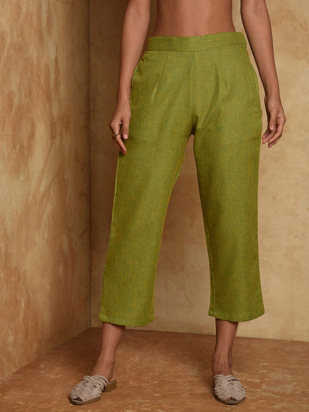 Two tone cotton cropped pants