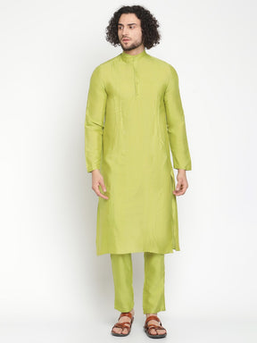 Men Macaw Green Banarasi Kurta With Pintuck Detail