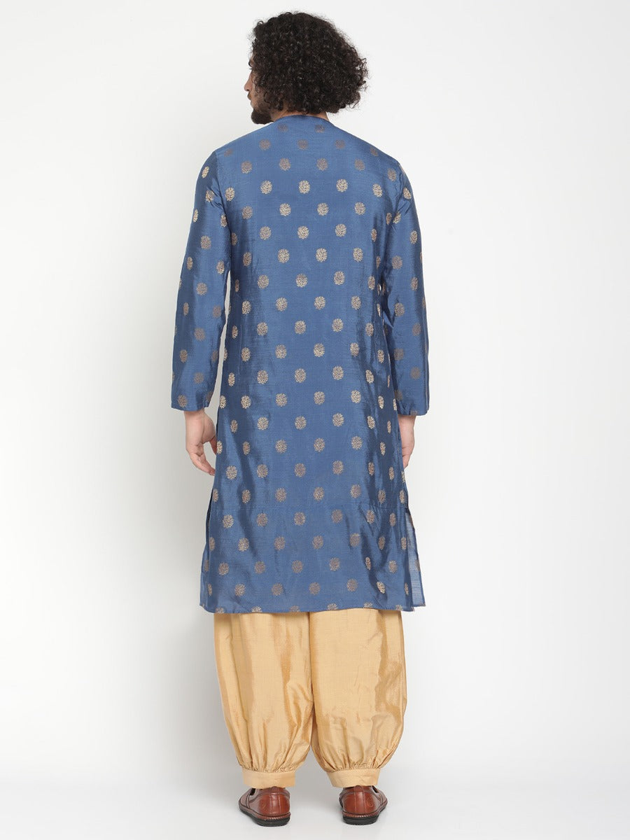 Men Blue Banarasi Kurta With Zari Work