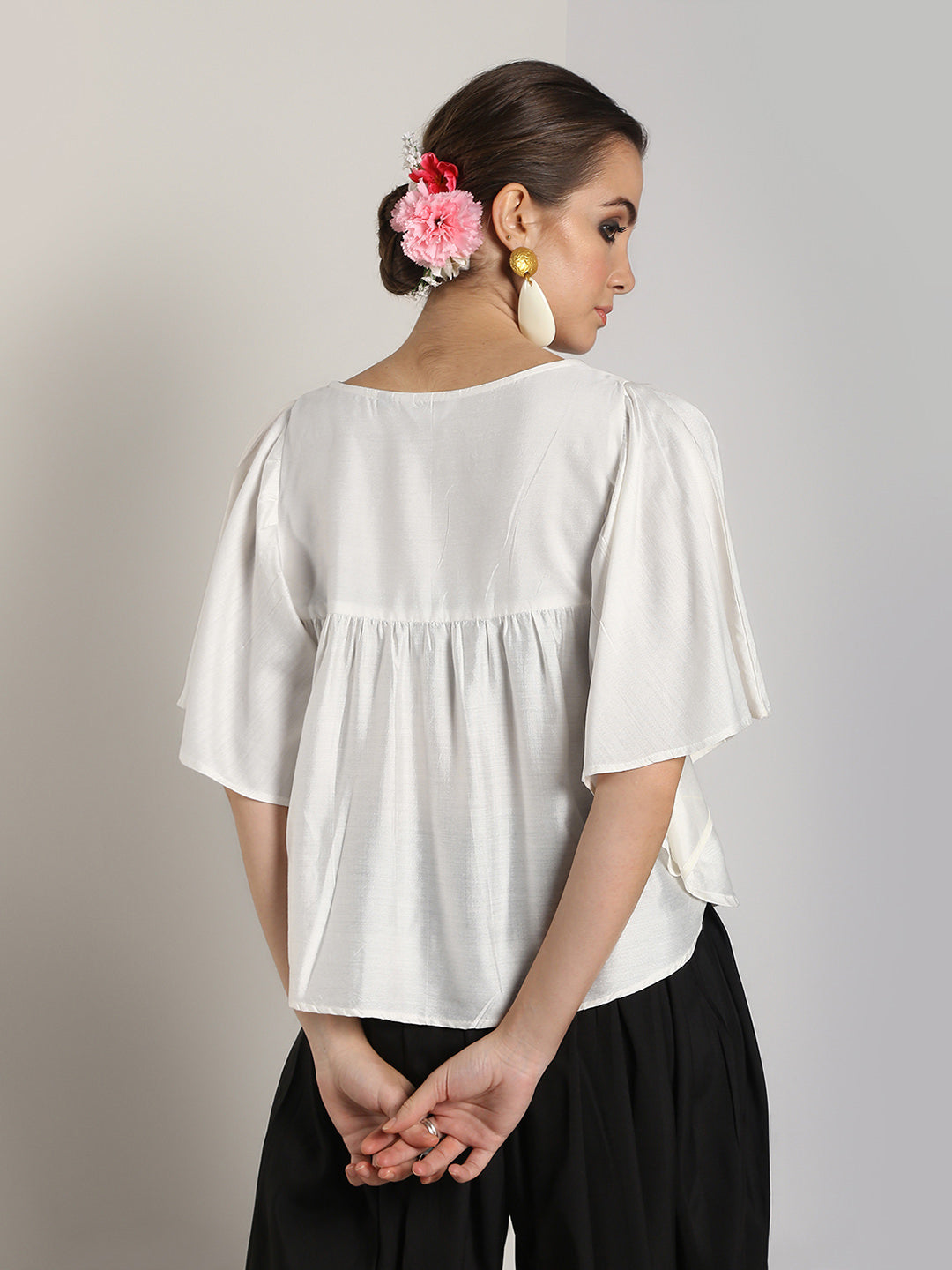 Abhishti Cotton Silk Kaftan Top With Lace Detail with Dhoti Pants