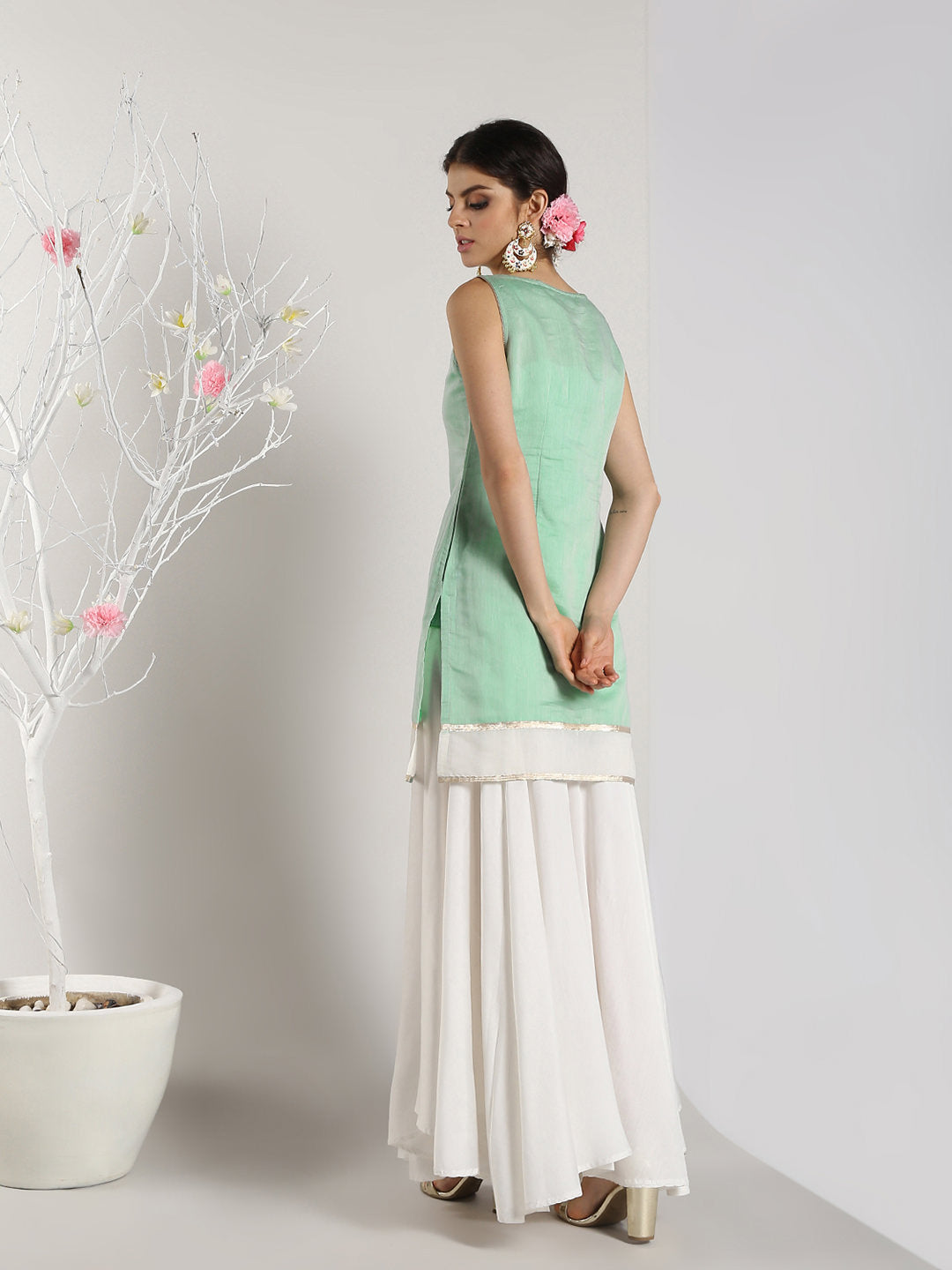 Abhishti Chandheri Zari Border Pastel Kurti with Bottom