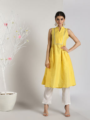 Abhishti Cotton Silk Long Yoke Detail kurta with Side panels with Bottom