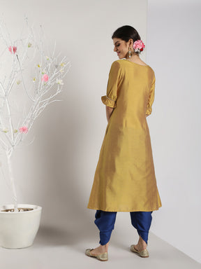 Abhishti Cotton Silk A-Line Kurta with Leheriya Lace Detail with Bottom