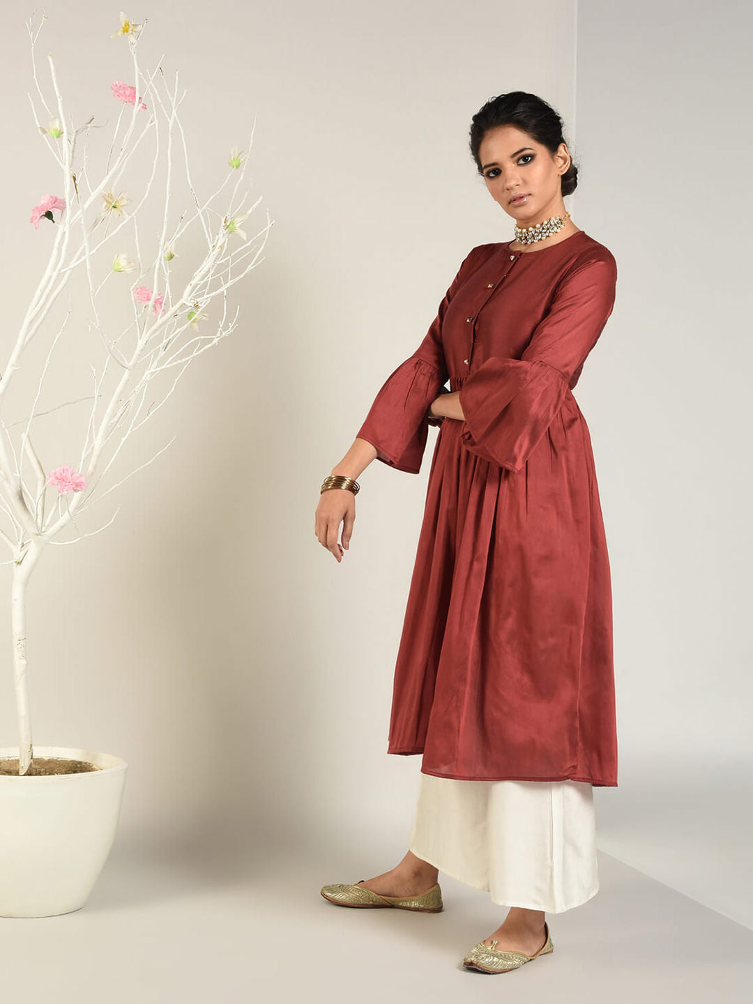Abhishti Cotton Silk Gathered Bell Sleeve Kurta with Bottom