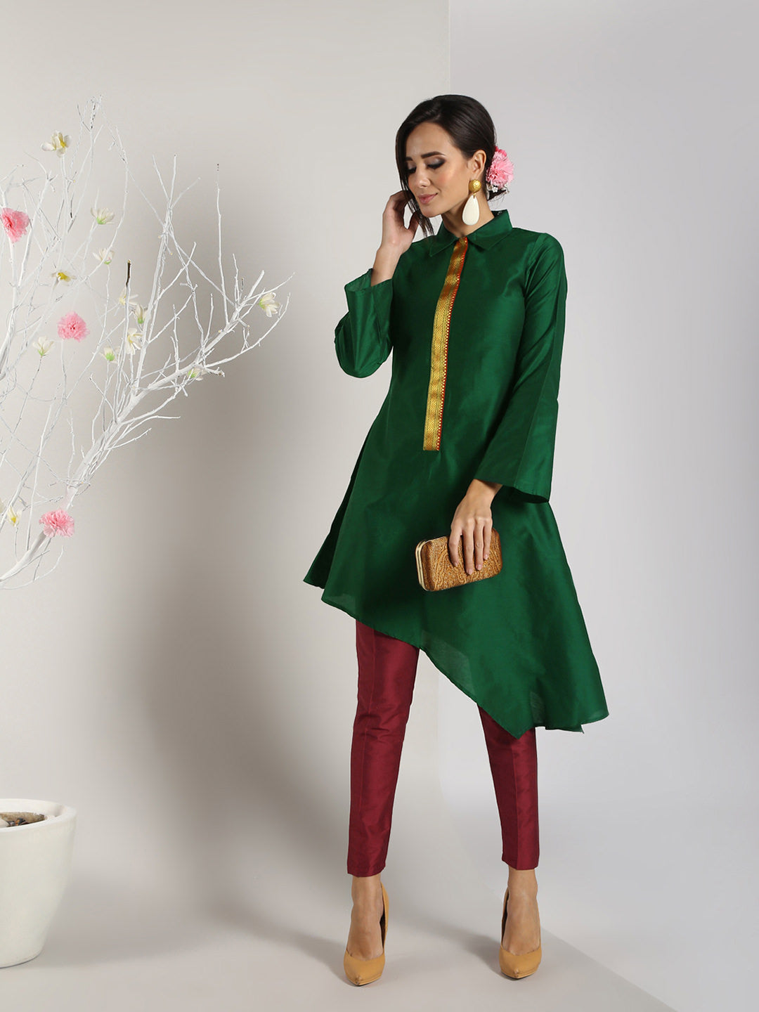 Abhishti Cotton Silk asymmetric Kurta with Mangalgiri Border with Bottom