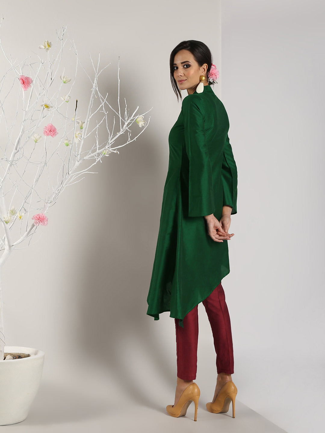Abhishti Cotton Silk asymmetric Kurta with Mangalgiri Border with Bottom