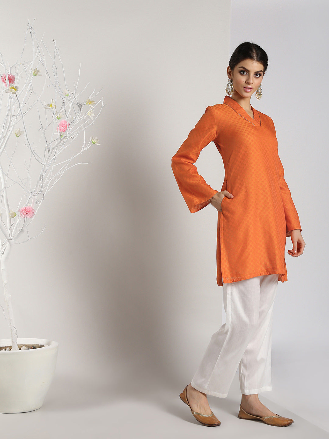 Abhishti Self Booti Chanderi Bell Sleeves Kurti with Bottom