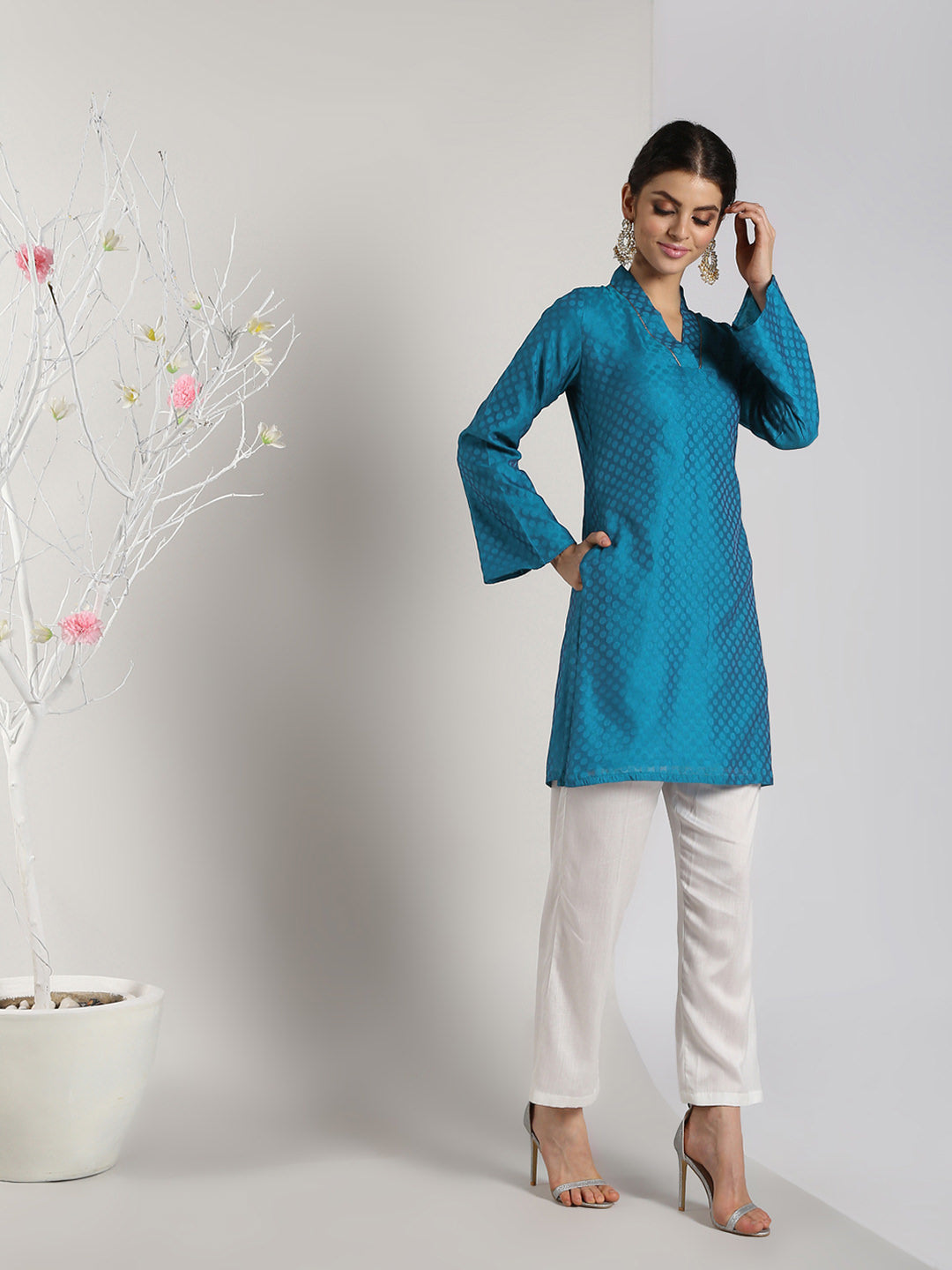 Abhishti Self Booti Chanderi Bell Sleeves Kurti with Bottom