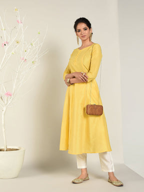 Abhishti Cotton Silk Kalidar Princess cut flared kurta Set