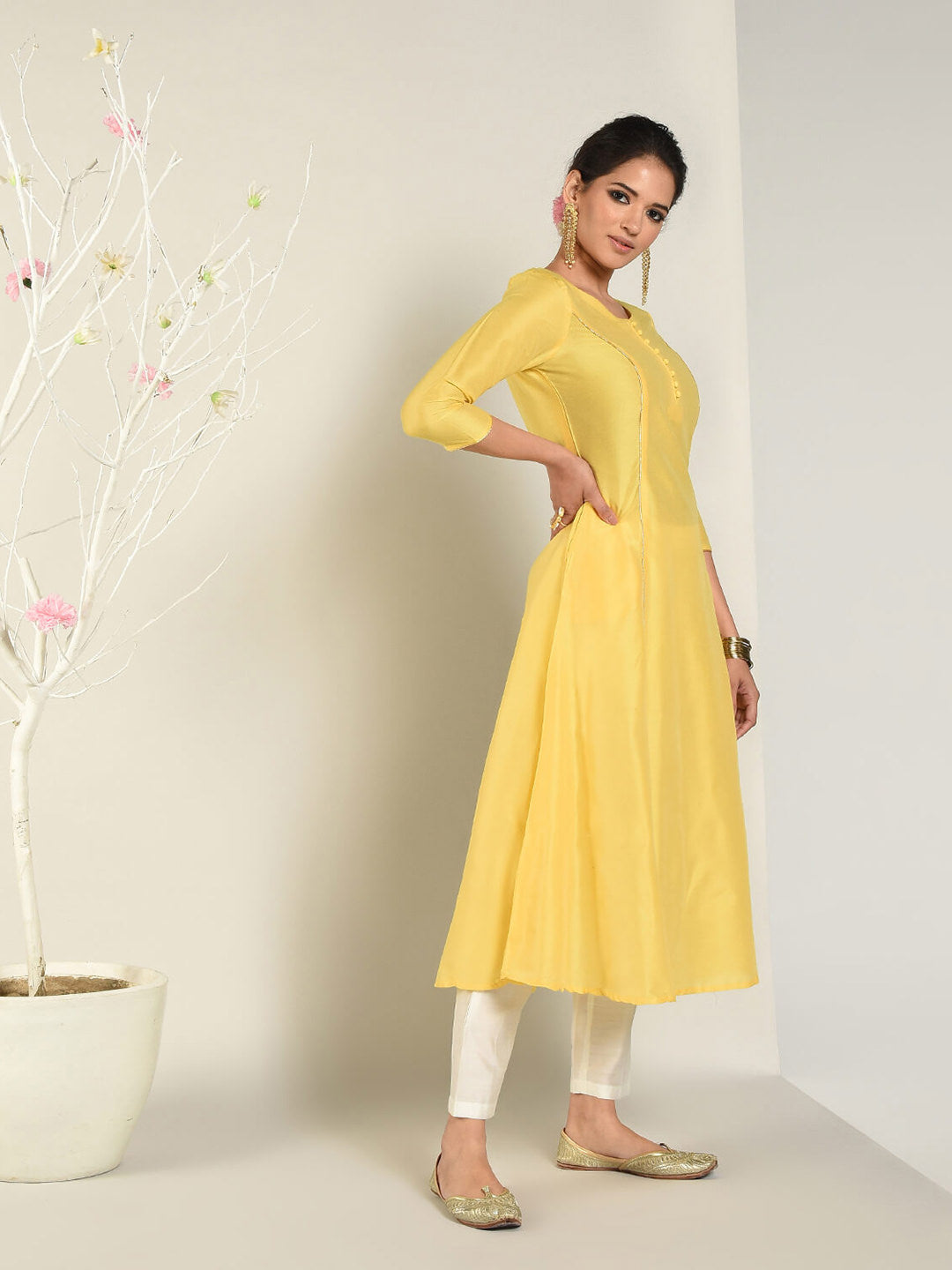 Abhishti Cotton Silk Kalidar Princess cut flared kurta Set