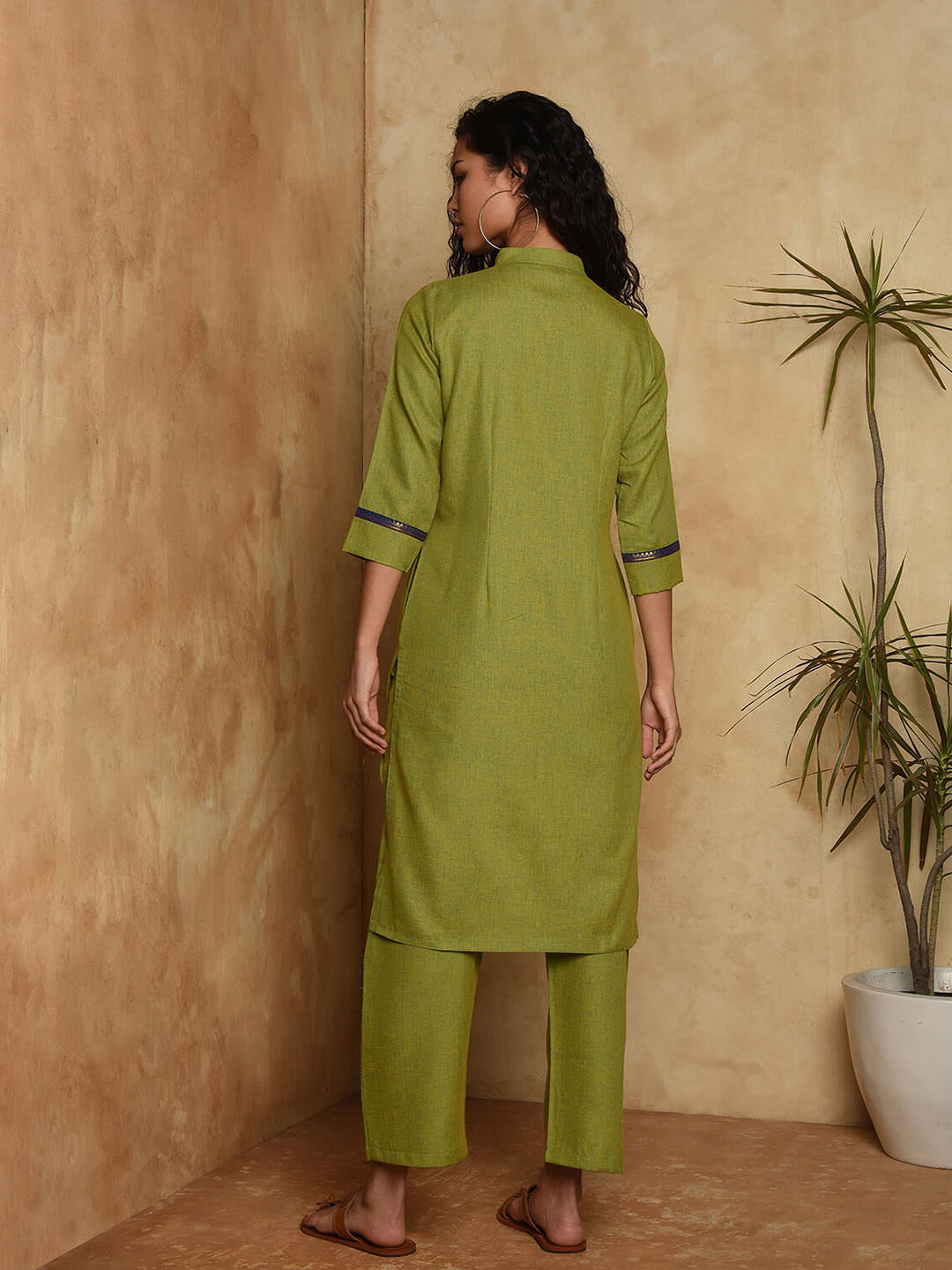 Kurta Set of Dualtone Cotton with Mangalgiri border