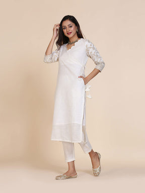 Abhishti cotton baswada kurta with overlapped scalloped neck & zariwork sleeves with Bottom