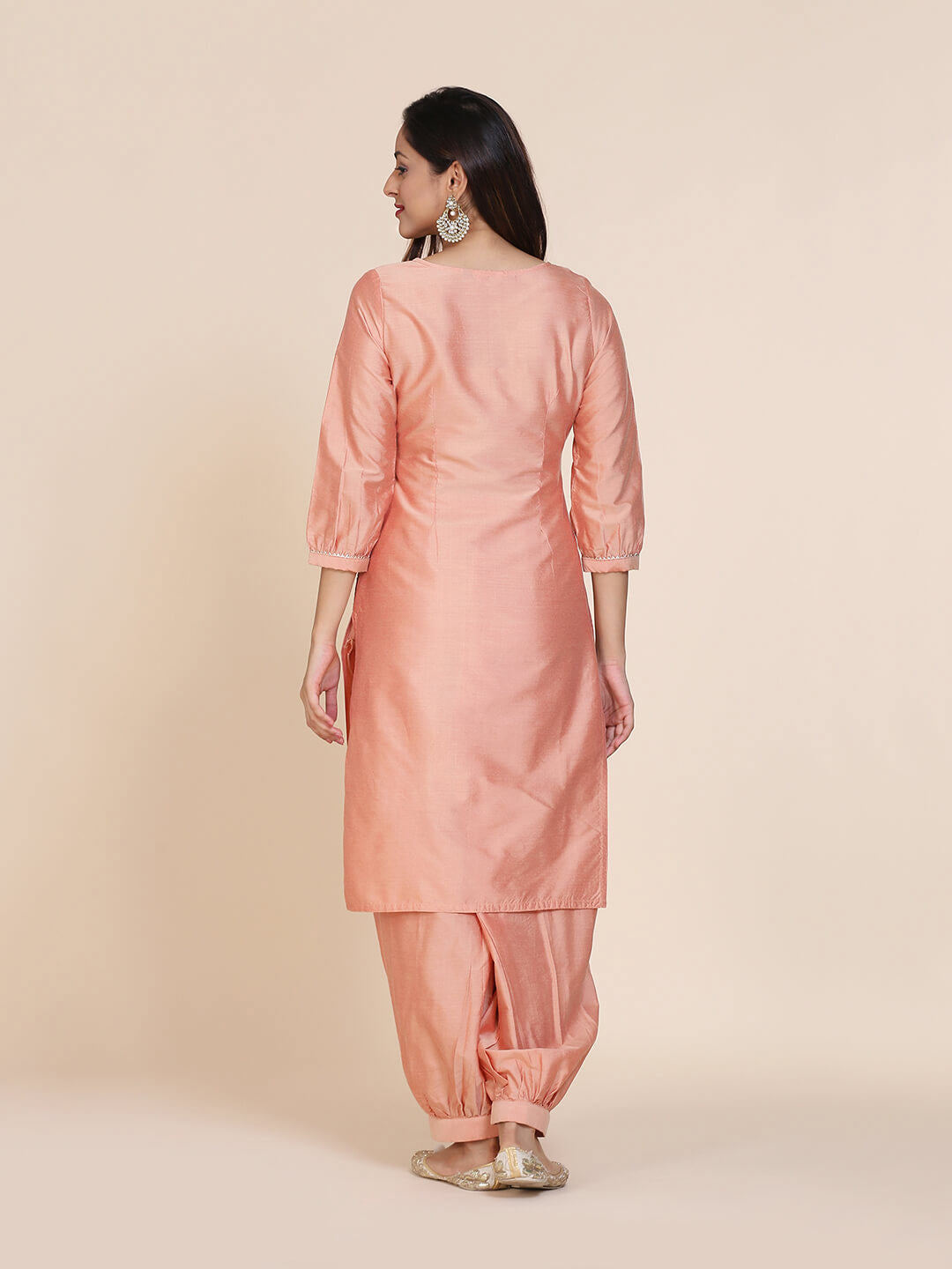 Abhishti cotton silk kurta with pintucked yoke & gathered sleeves with Bottom