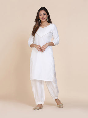 Abhishti cotton silk kurta with pintucked yoke & gathered sleeves with Bottom