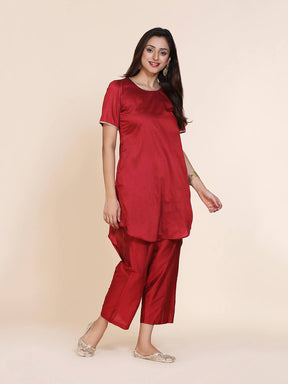 Abhishti cotton silk high-low kurta with back key hole detail with bottom